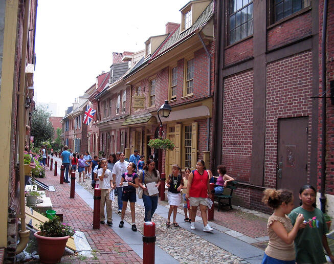 Elfreth's Alley historic homes 