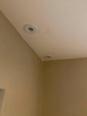 High velocity supply outlets