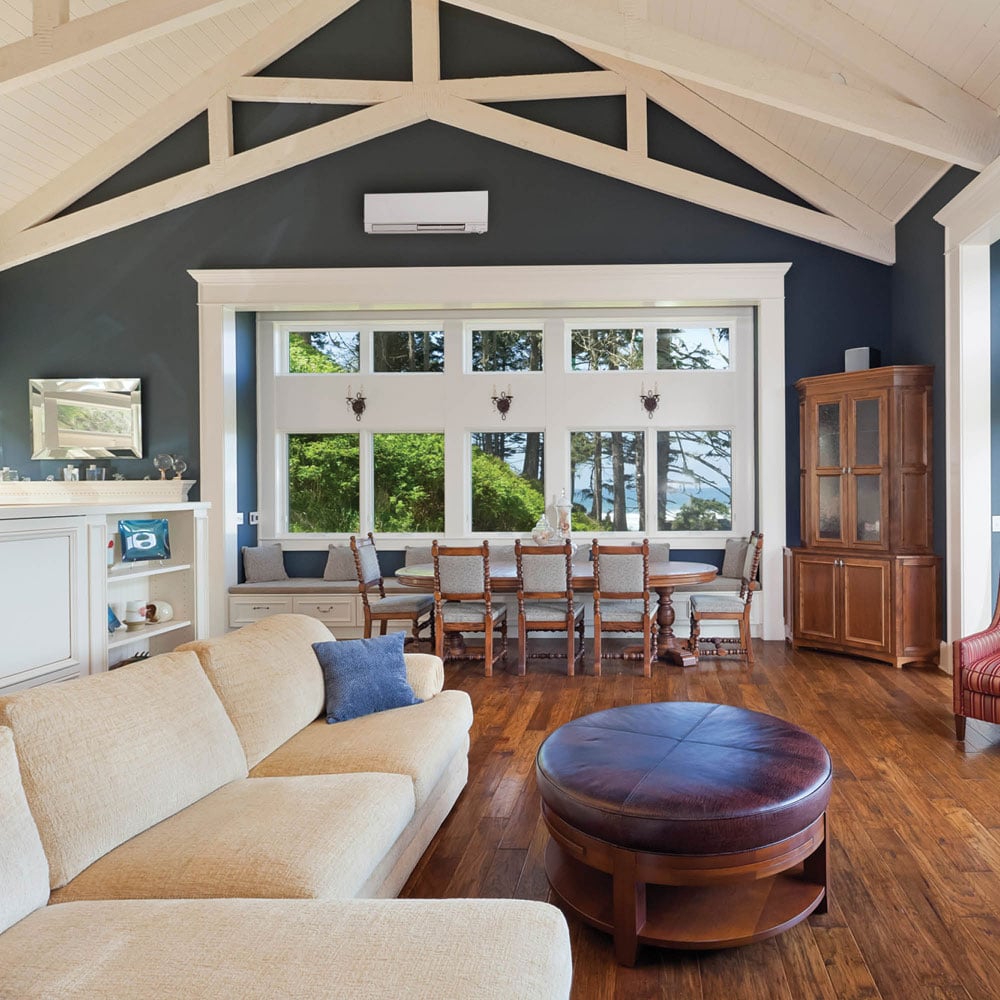 Blue_Livingroom_Cropped.jpg