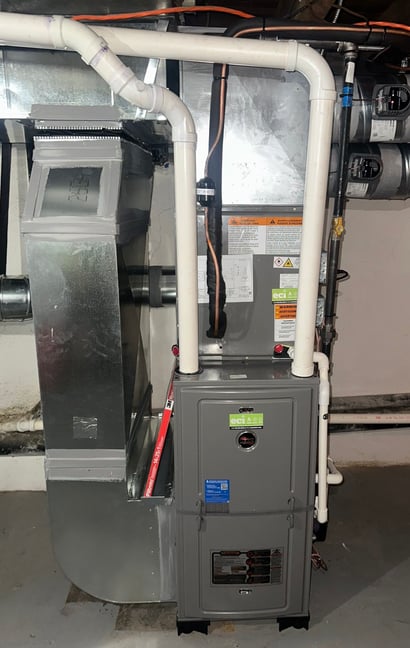 New high-efficiency Ruud 96% two-stage variable-speed furnace installed in a Chestnut Hill, Philadelphia home.