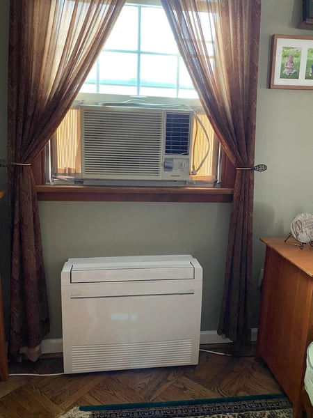 Sitting Room with Window Unit