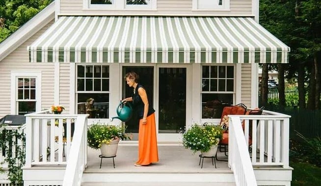 retractable-awnings (1)