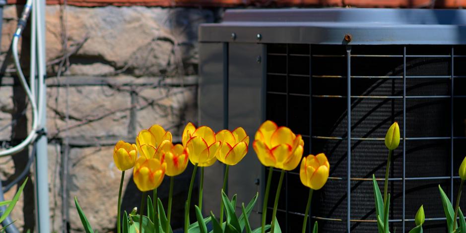 Preparing your home's air conditioner for spring