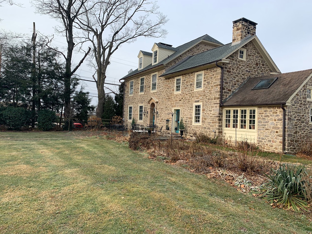 Buckingham Stone Farmhouse Upgrades to Runtal Radiators and Unico High Velocity